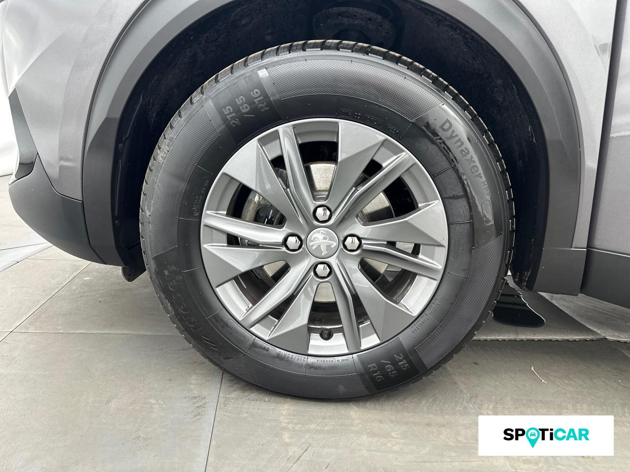 Peugeot 2008 1.2 puretech 130ch s&s style eat8 — photo 11