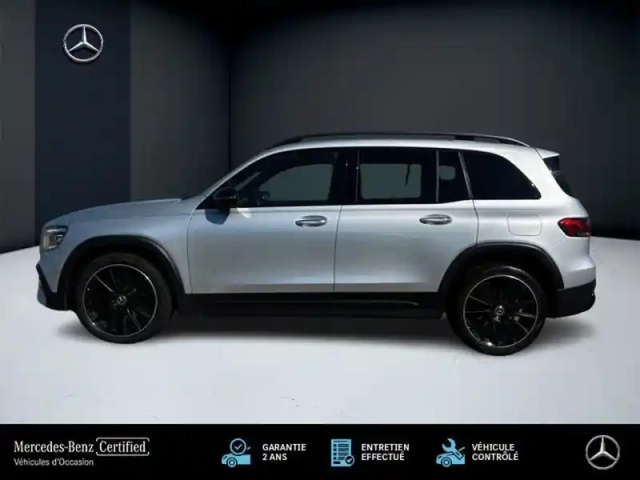Mercedes Glb 200 d amg line 7 places — photo 2