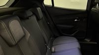 Peugeot 2008 1.2 PureTech 130ch S&S GT EAT8 — photo 13