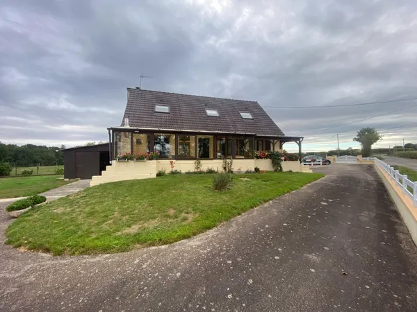 Maison de 134m², 6 chs, terrain 1400 m², Lonlay Le Tesson