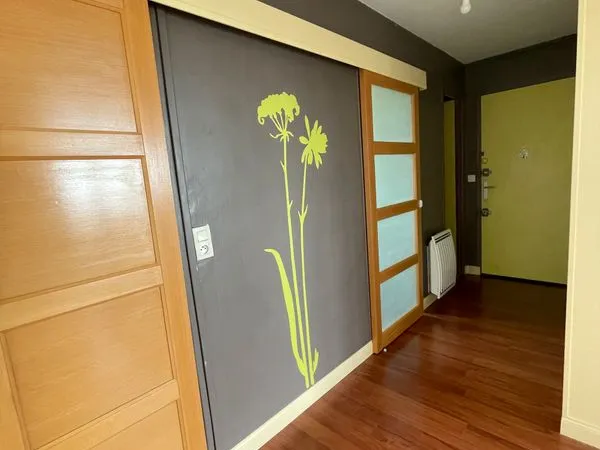 Appartement type F3 de 64 m2 avec garage