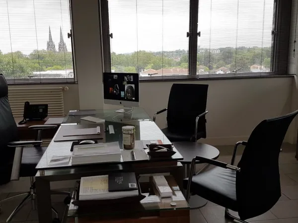 Bureaux 4 pièces 114 m²