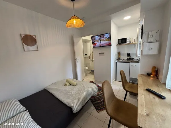 À louer studio 11m2