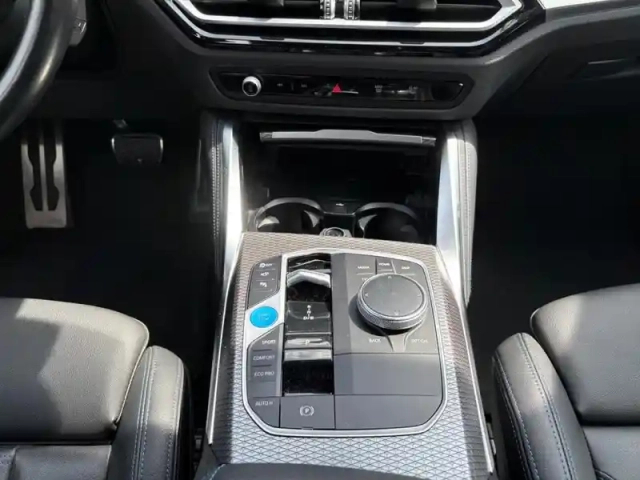 Bmw I4 edrive40 340ch m sport — photo 11