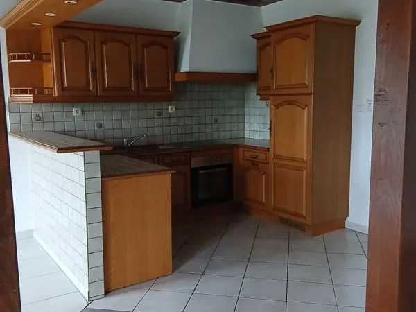 Maison à louer à Pipriac