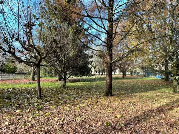 Terrain en individuel 762 m²
