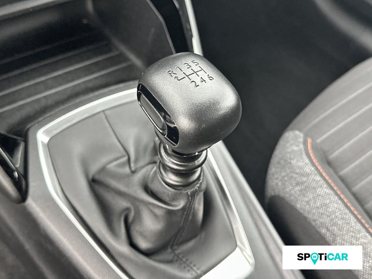 Peugeot 208 1.2 puretech 100ch s&s active pack — photo 14