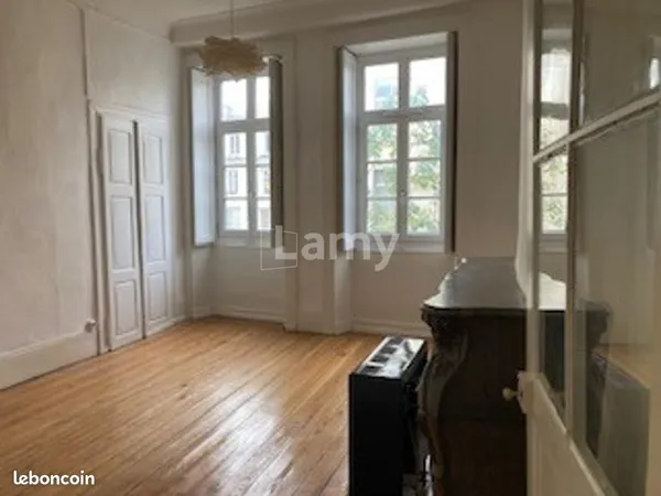 Appartement 2 pièces 61 m²