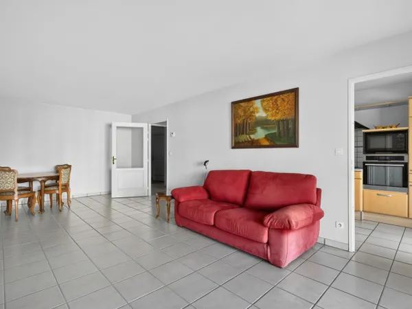 Annecy - Bel appartement T4 traversant -102m² avec un stationnem