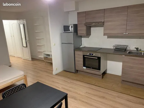 Studio meublé à louer Asnières sur Seine (92600)