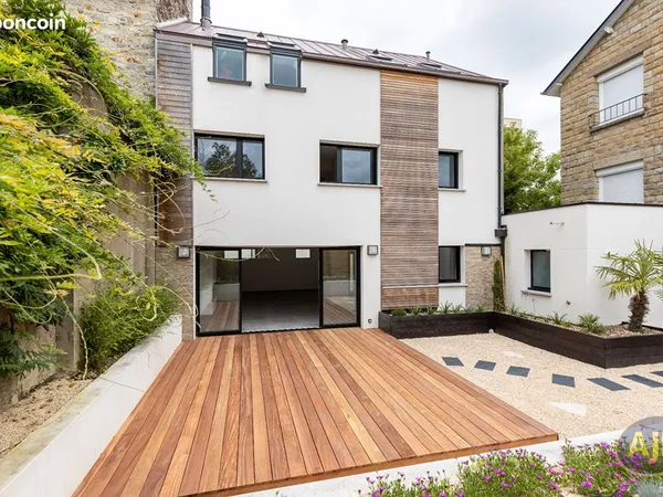 Maison 7 pièces 150 m²