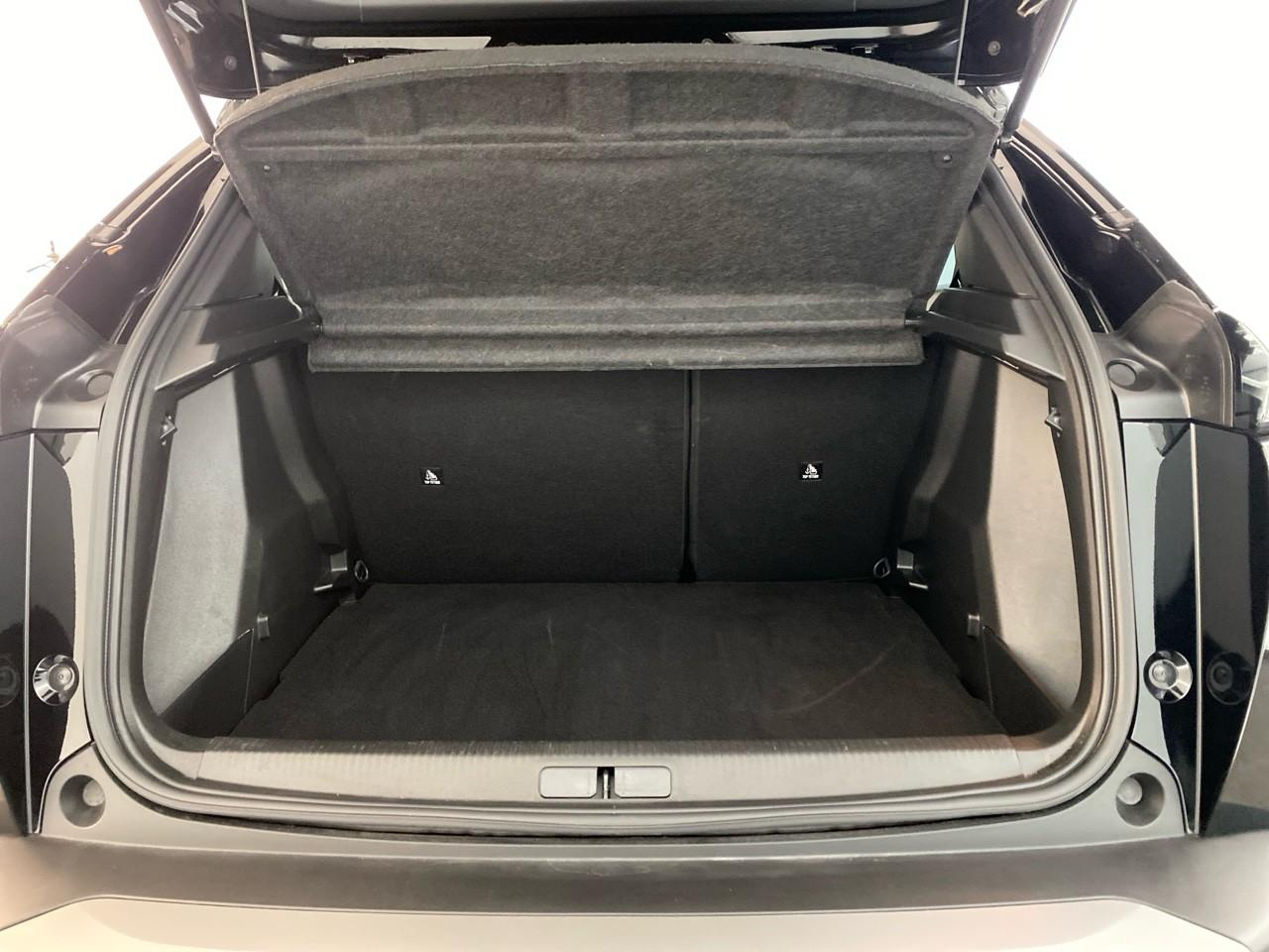 Peugeot 2008 hybrid 145 ch e-dcs6 allure — photo 6