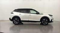Peugeot 2008 1.2 PureTech 130ch S&S GT EAT8 — photo 4