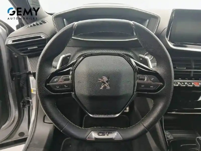 Peugeot 2008 puretech 130 s&amp;s eat8 — photo 13