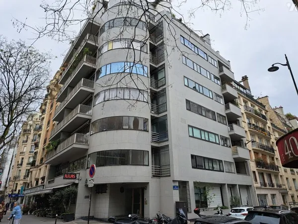 Appartement 2 pièces 74 m²