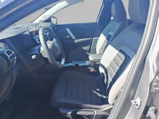 Citroën C4 e- 156 ch autonomie étendue — photo 11