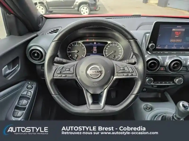 Nissan Juke 1.0 dig-t 117ch acenta — photo 25