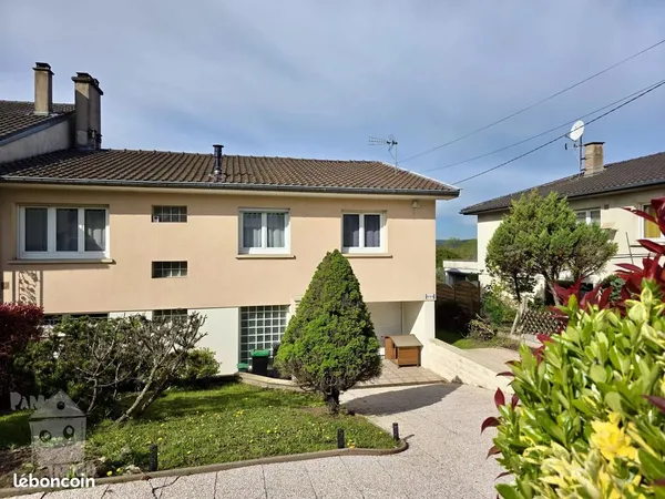 Maison 7 pièces 150 m²