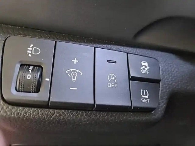 Kia Stonic 1.0 t-gdi 100 ch mhev ibvm6 — photo 29