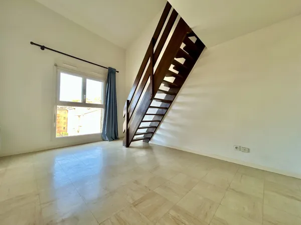 Toulouse, Saint Michel, T2 de 30 m2 avec parking et cave