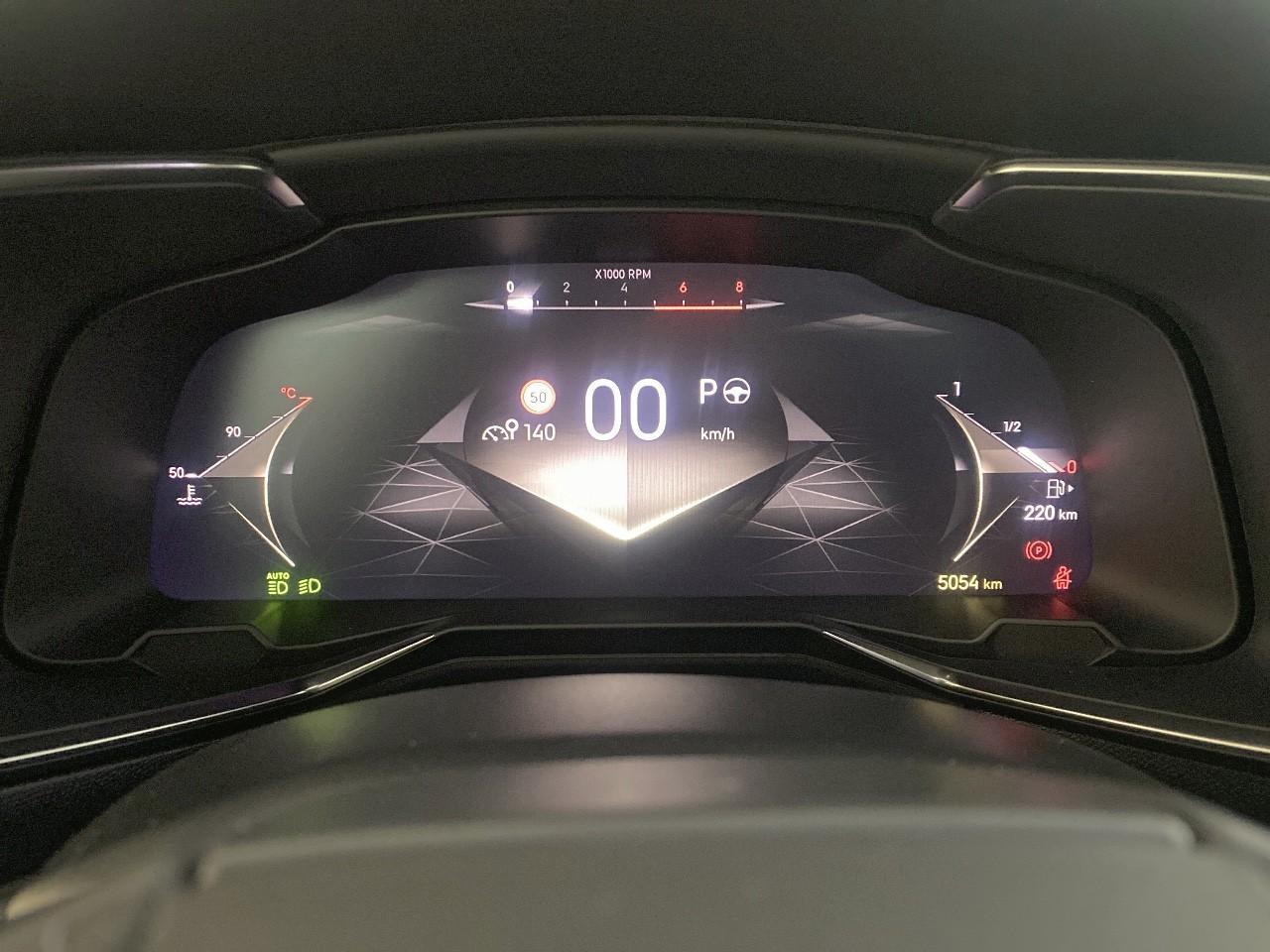 Ds Ds 7 crossback bluehdi 130 eat8 etoile — photo 13