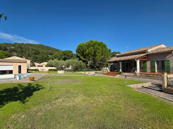 Maison 4 pièces 117 m²
