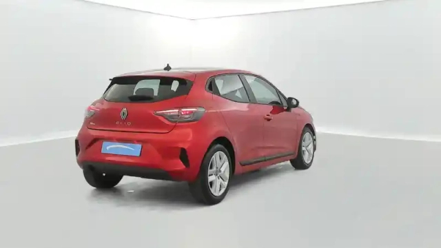 Renault Clio tce 90 ch gsr2 — photo 5