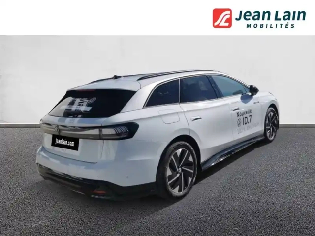 Volkswagen Id.7 tourer 286 ch pro — photo 23