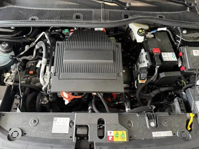 Opel Corsa electrique 136 ch autonomie 356 km — photo 14