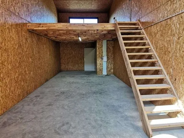 Local d'activité à louer 150m² en za Montmeyran