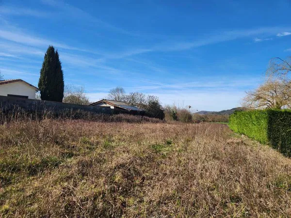 Terrain à bâtir de 0 pièces principales