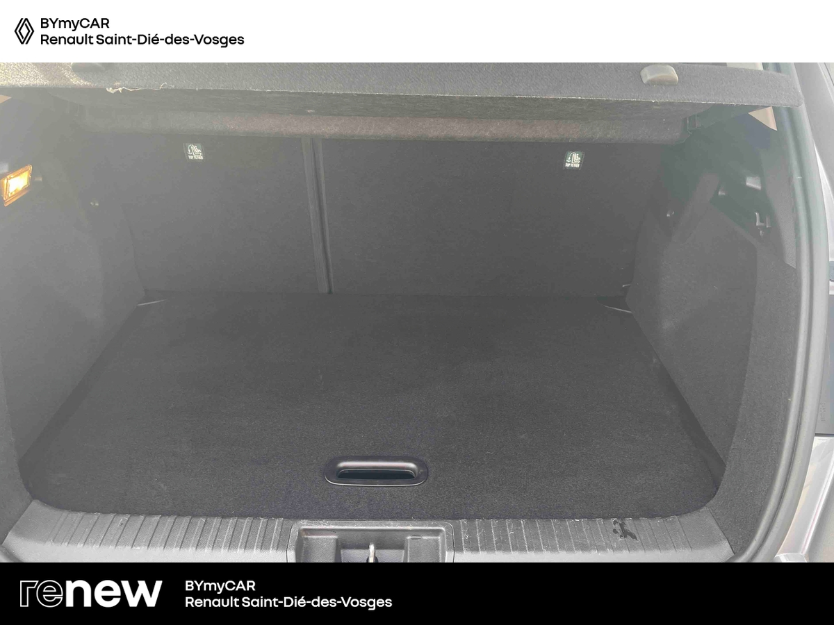 Renault Captur TCe 90 - 21 — photo 13