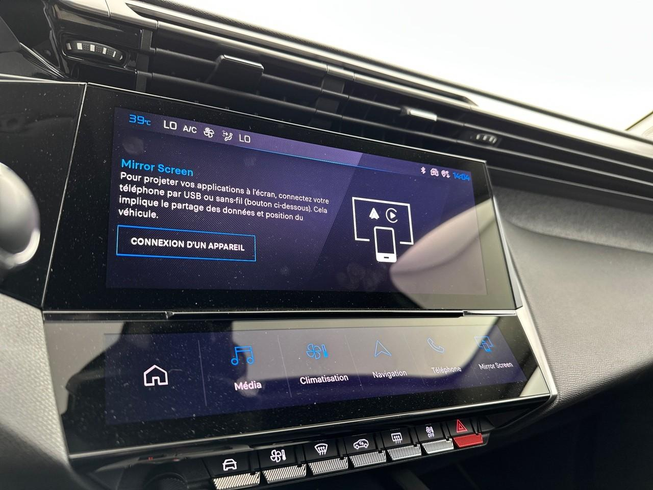 Peugeot 308 phev 180 e-eat8 allure — photo 24