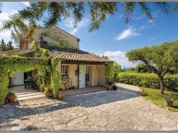 Villa Emplacement et vue exceptionnels