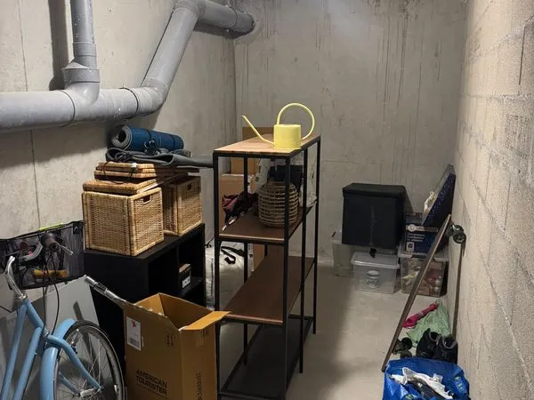 Cave de 10 m² saine et sécurisée - Valence