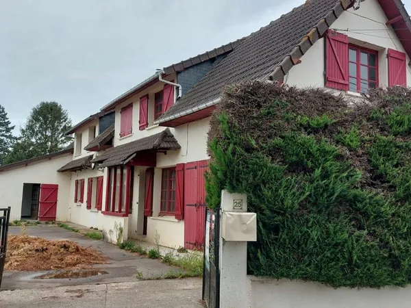 Belle ensemble immobilier divisible