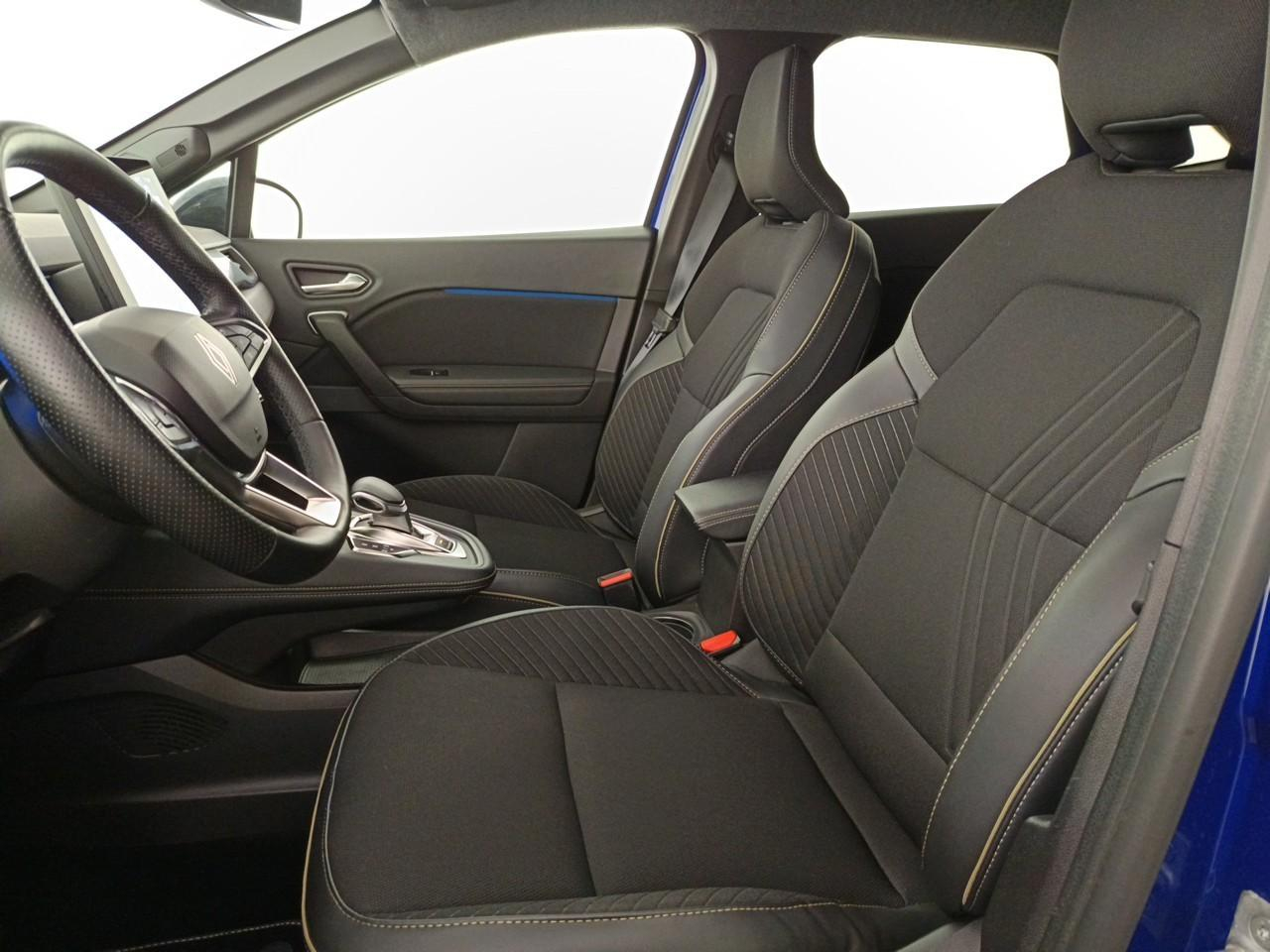 Renault Symbioz e-tech full hybrid 145 iconic — photo 9