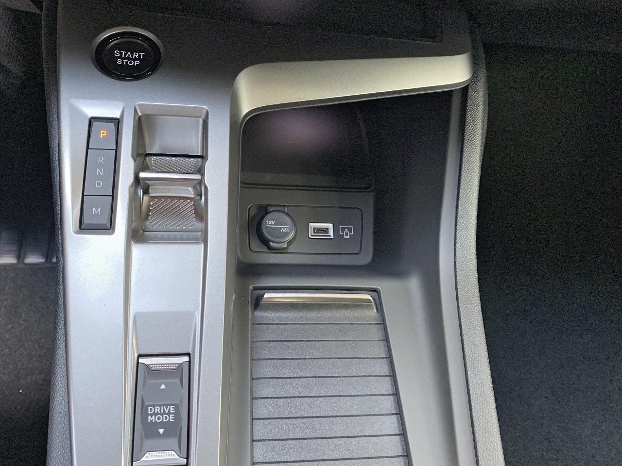 Peugeot 308 1.2 hybrid 145ch allure e-dcs6 — photo 16