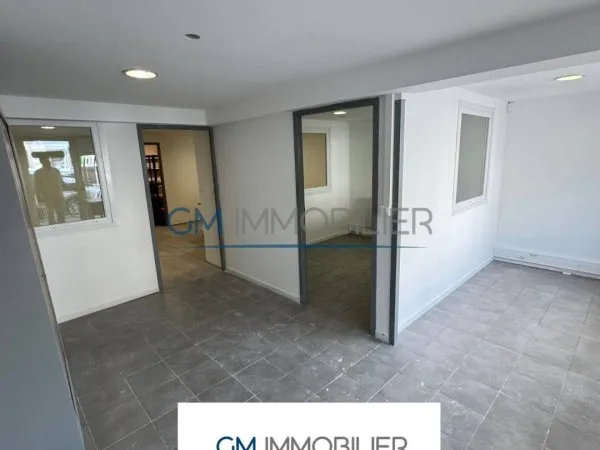 Local commercial 70 m²