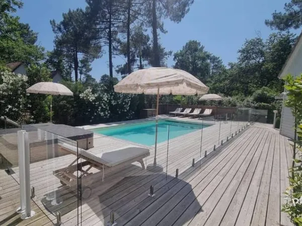 Maison 5 pièces 140 m²