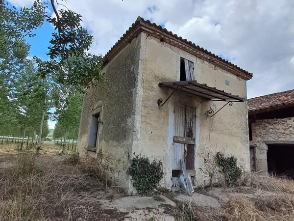 MAISON A RESTAURER