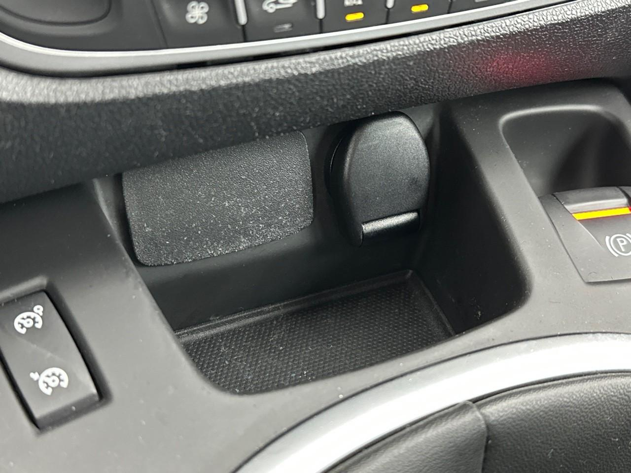 Renault Scenic tce 130 energy business — photo 27