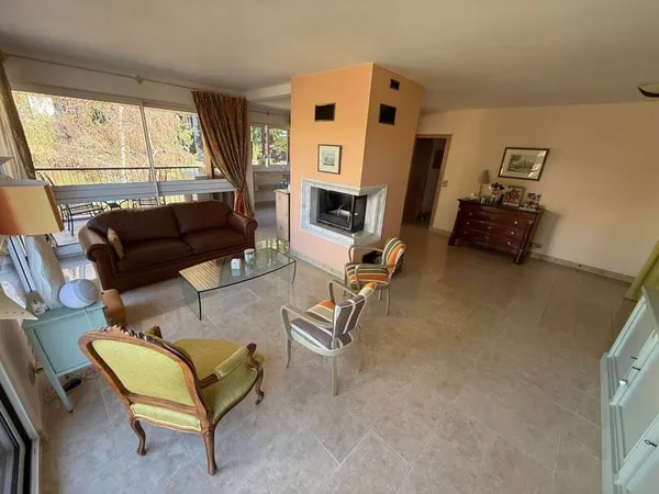Appartement 4 pièces 105 m²