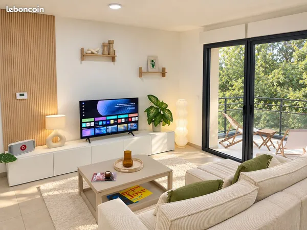 T2 neuf 2025, entièrement meublé - Terrasse, garage, vue Alpes