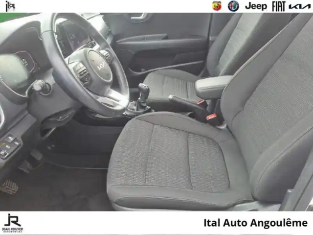 Kia Stonic 1.0 t-gdi 100ch active — photo 9