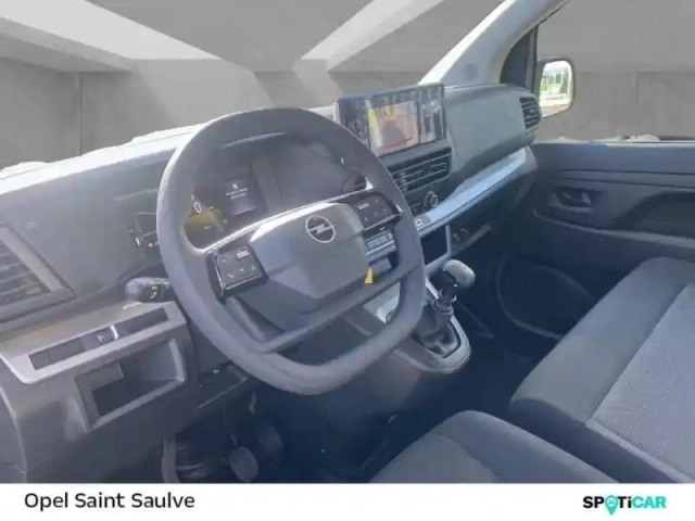 Opel Vivaro fg xl 2.2 diesel 150ch pack premium connect — photo 8