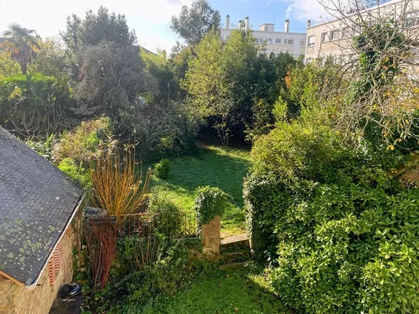 Vannes Centre T4 refait avec jardin