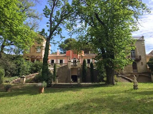 Propriété 20 pièces 690 m²