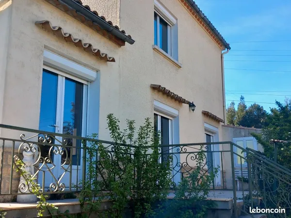 Maison proches toutes commoditées