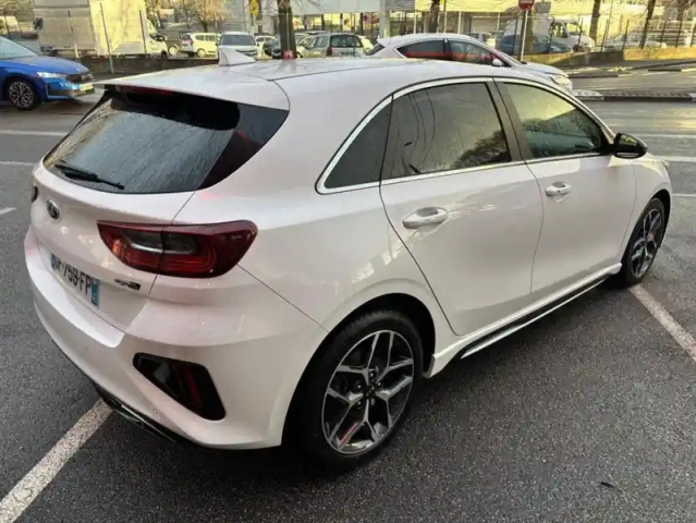 Kia Ceed 1.5 t-gdi 160 ch dct7 gt line — photo 5